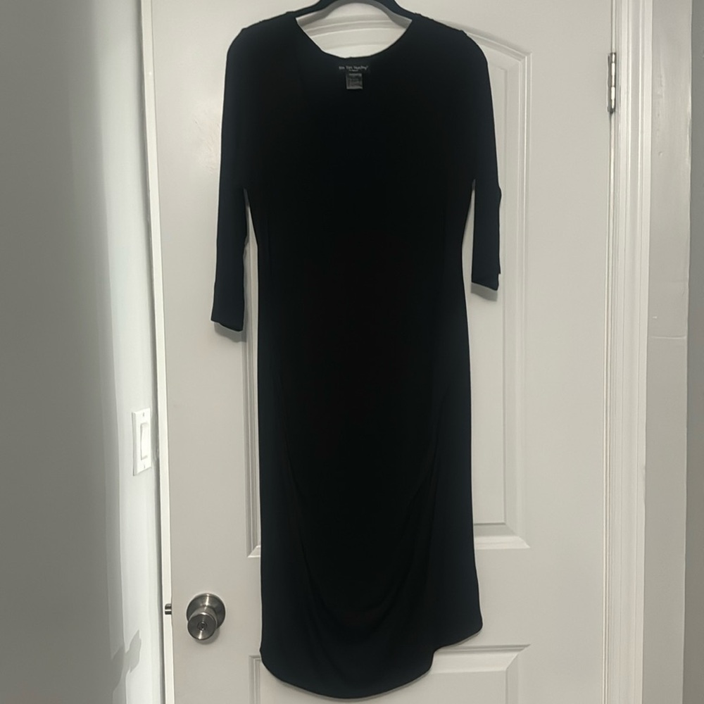 Black v neck knee light quarter sleeve maternity dress Sz XL